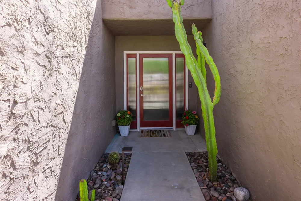 355 W Chino Canyon Road Palm Springs, CA 92262