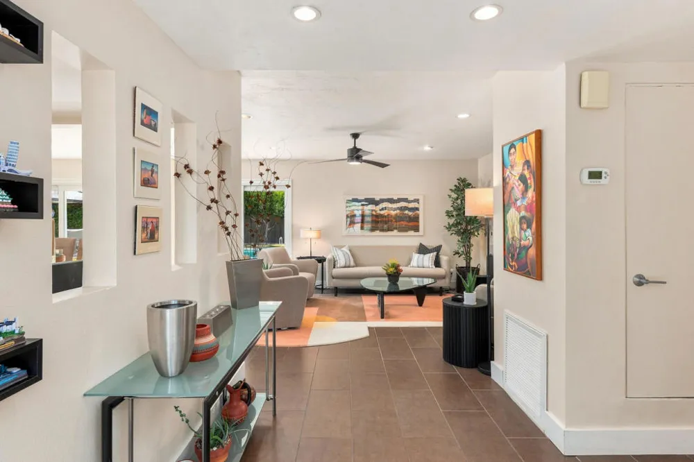 355 W Chino Canyon Road Palm Springs, CA 92262