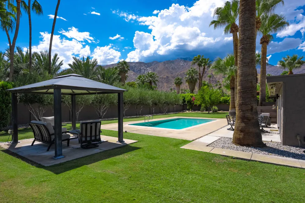 355 W Chino Canyon Road Palm Springs, CA 92262