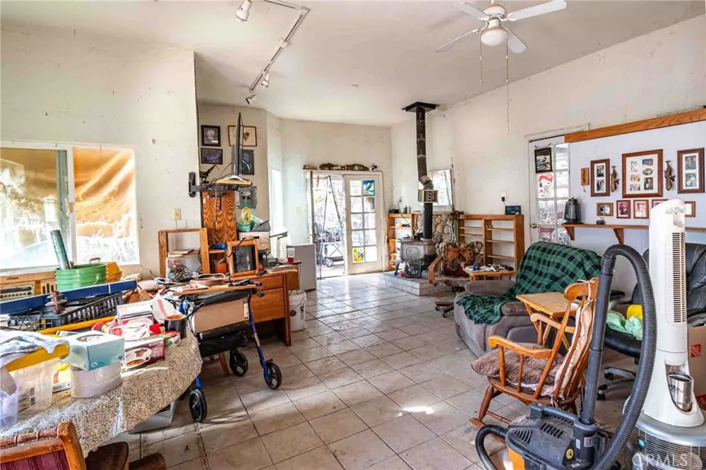 20144 Kimball Valley Road Ramona, CA 92065