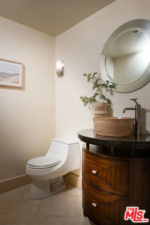 701 Ocean Avenue #301 Santa Monica, CA 90402