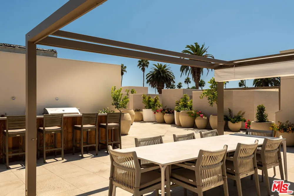 701 Ocean Avenue #301 Santa Monica, CA 90402