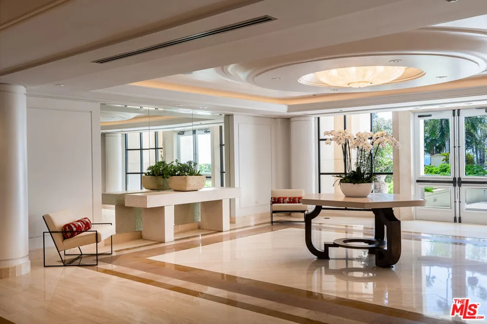 701 Ocean Avenue #301 Santa Monica, CA 90402