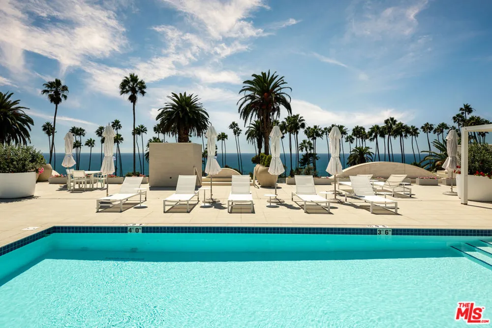 701 Ocean Avenue #301 Santa Monica, CA 90402