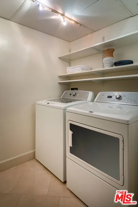 701 Ocean Avenue #301 Santa Monica, CA 90402