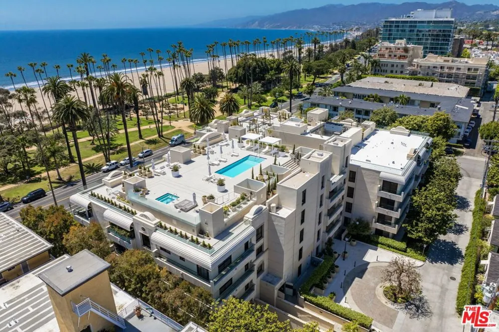 701 Ocean Avenue #301 Santa Monica, CA 90402