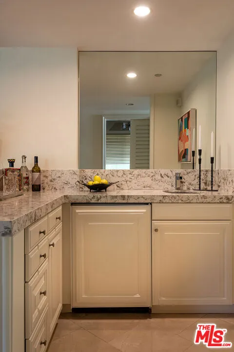 701 Ocean Avenue #301 Santa Monica, CA 90402