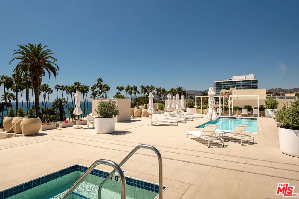 701 Ocean Avenue #301 Santa Monica, CA 90402