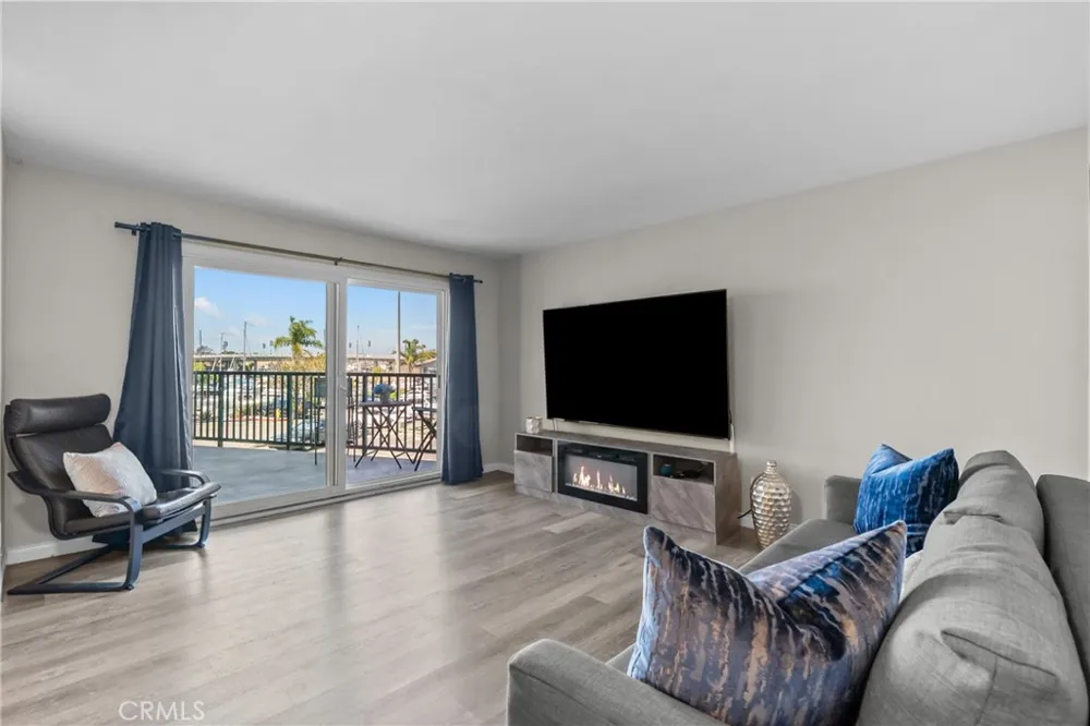 2901 Peninsula Rd. #137 Oxnard, CA 93035