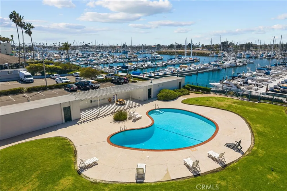 2901 Peninsula Rd. #137 Oxnard, CA 93035