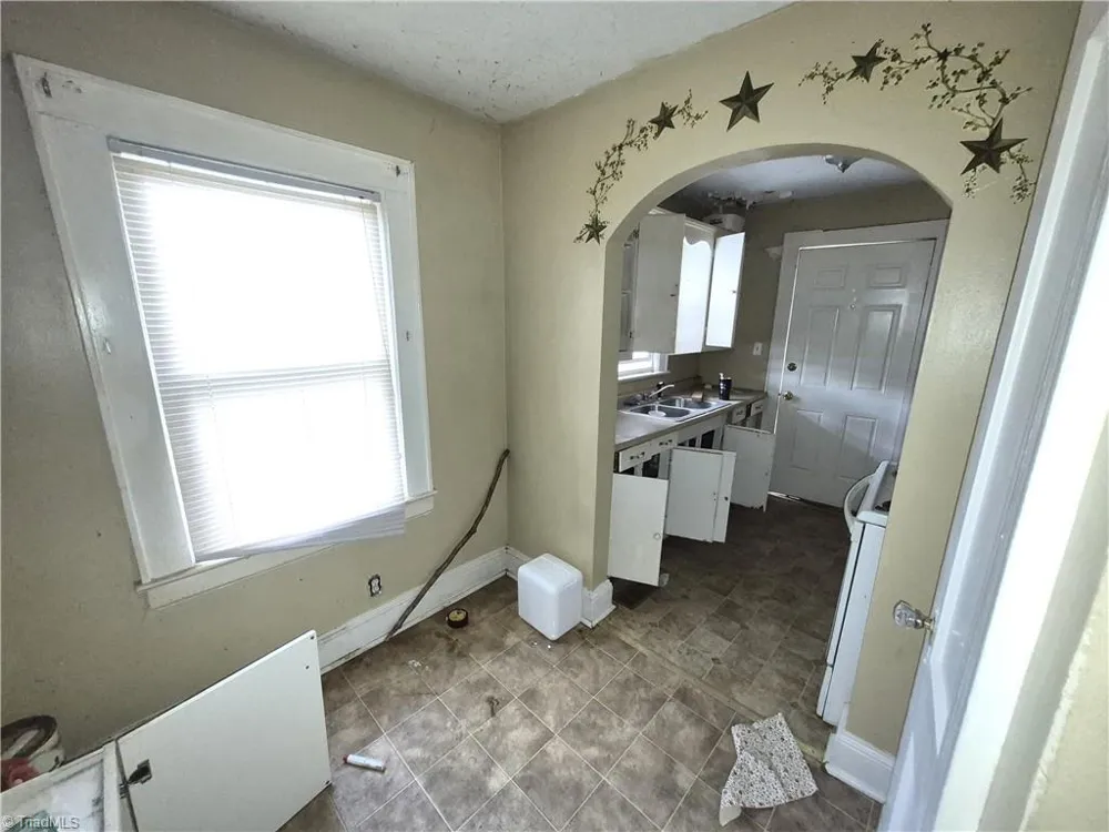 1804 Eugene Avenue High Point, NC 27260