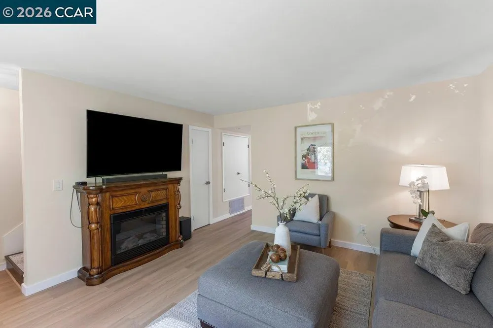 4308 Saint Charles Pl Concord, CA 94521