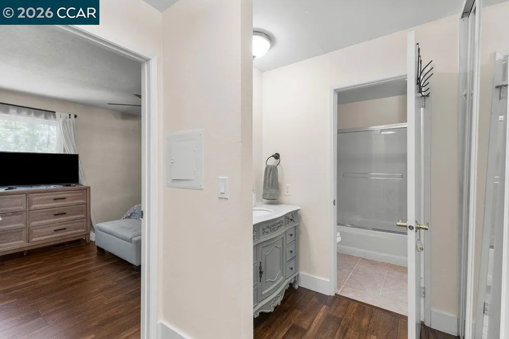 4308 Saint Charles Pl Concord, CA 94521