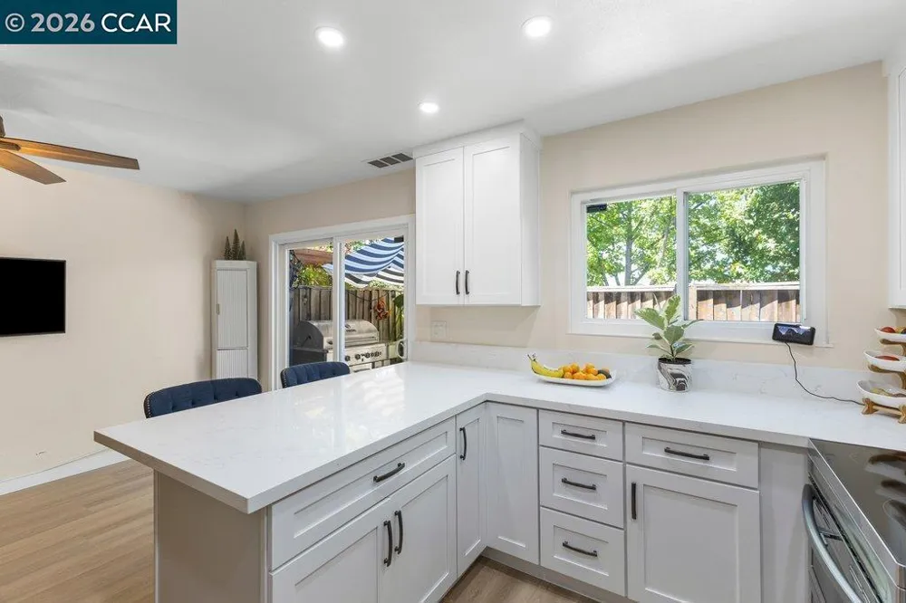 4308 Saint Charles Pl Concord, CA 94521