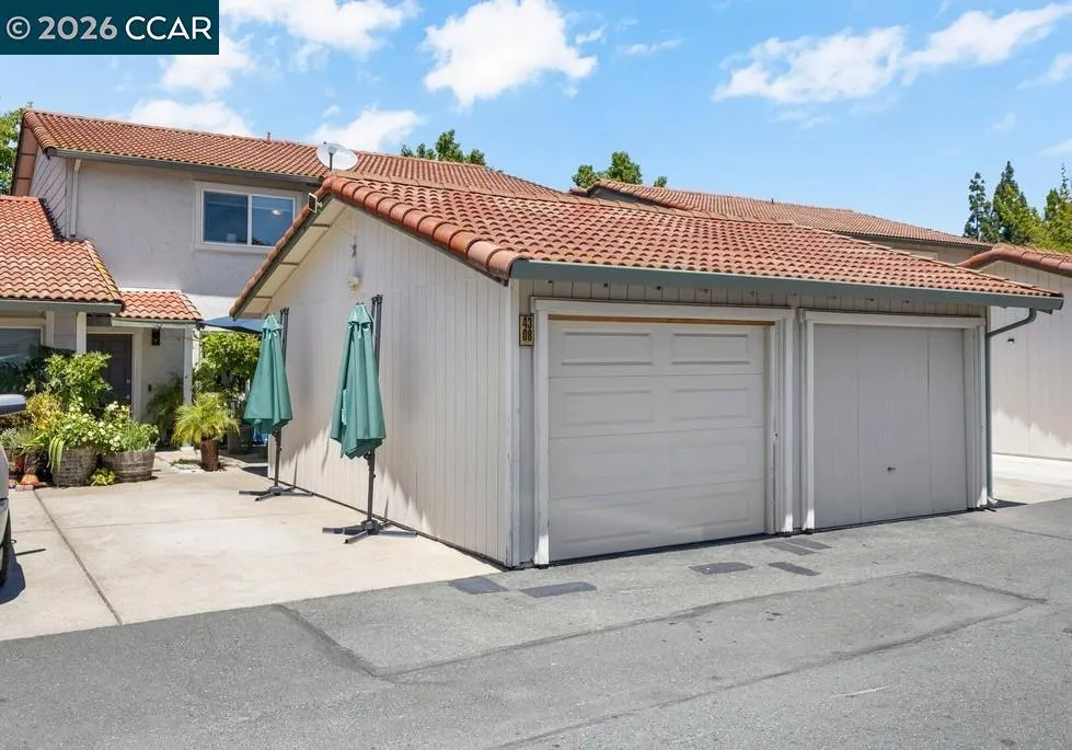 4308 Saint Charles Pl Concord, CA 94521