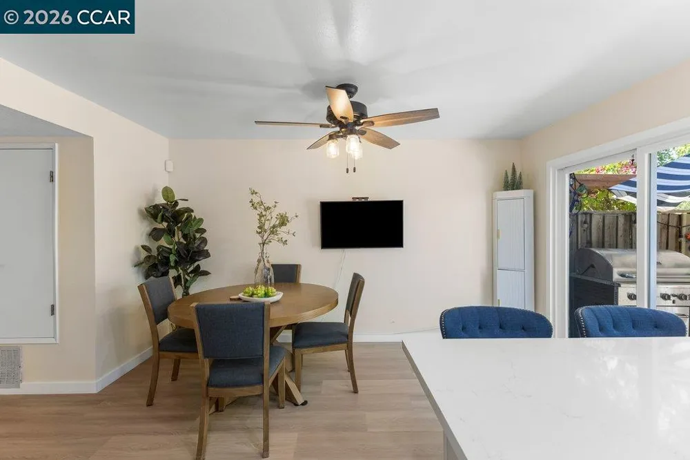 4308 Saint Charles Pl Concord, CA 94521