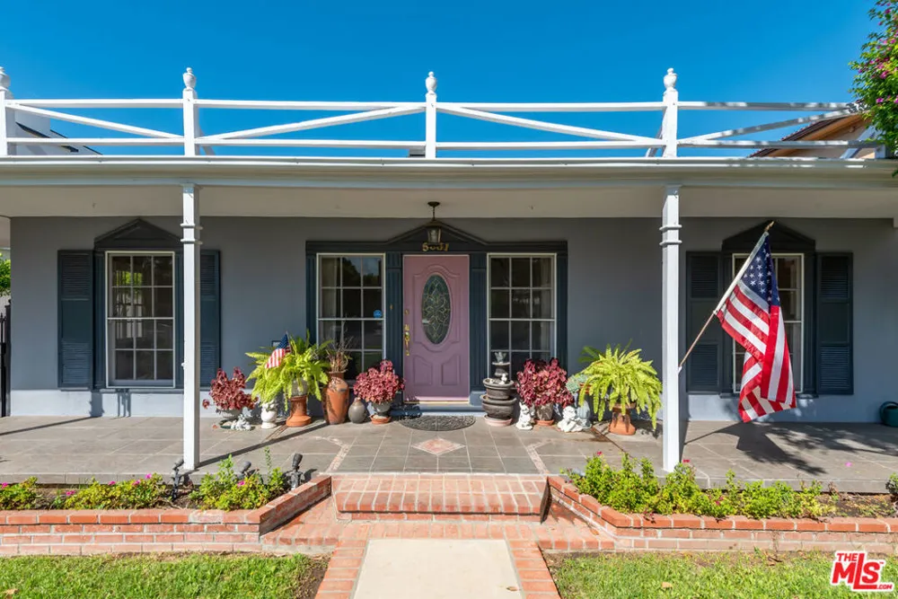 5031 Nagle Avenue Los Angeles, CA 91423