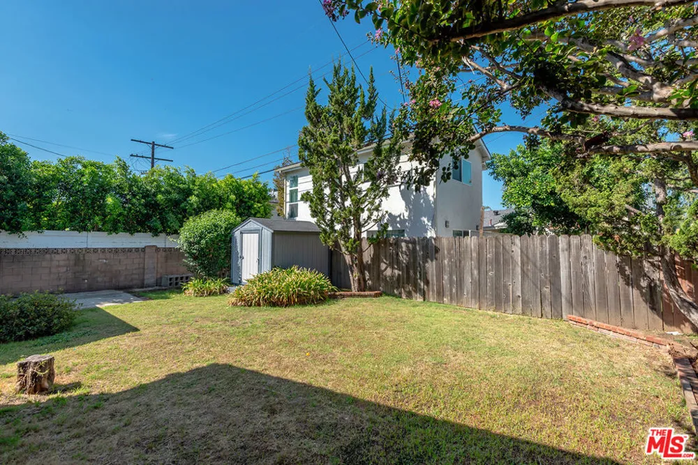 5031 Nagle Avenue Los Angeles, CA 91423