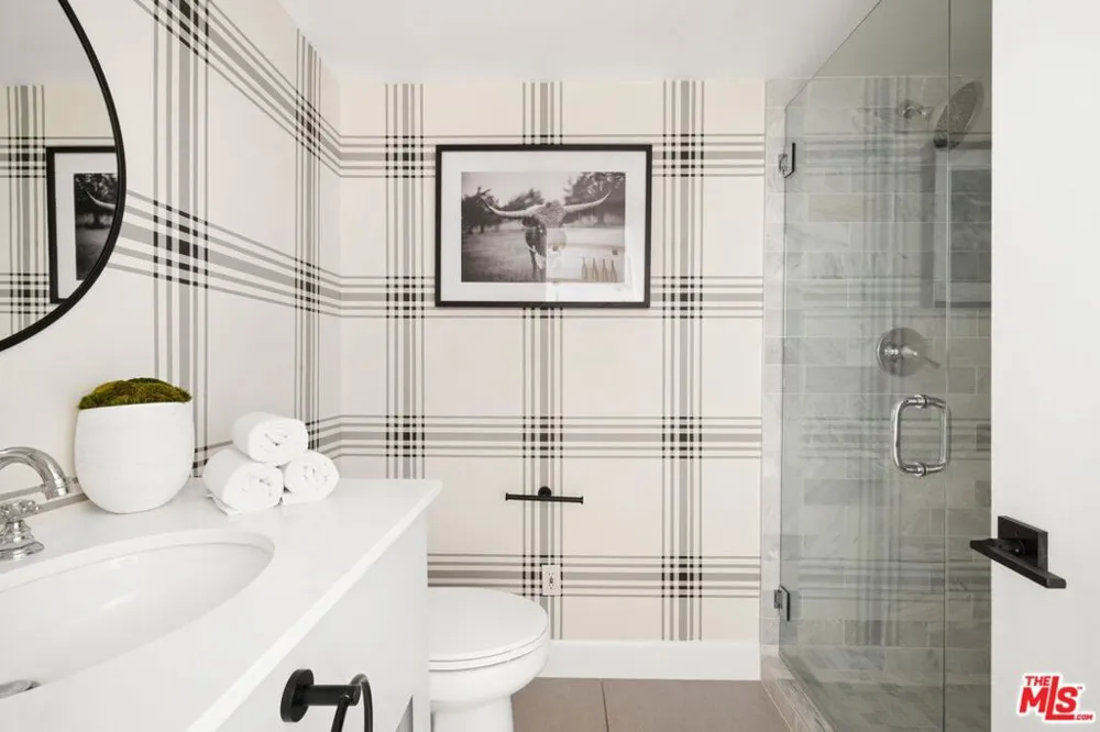1618 Michael Lane Los Angeles, CA 90272