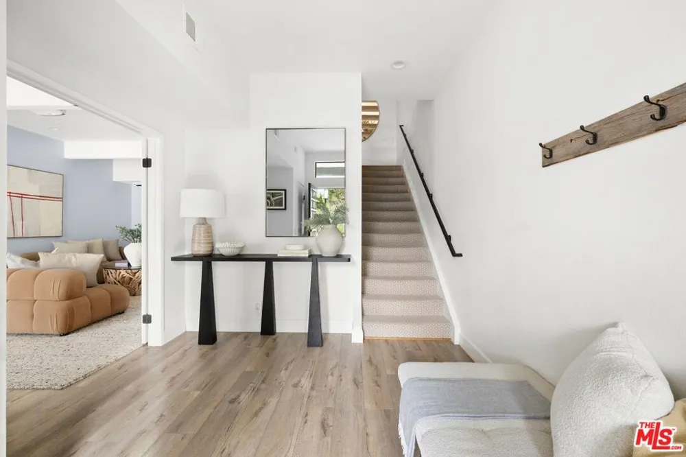 1618 Michael Lane Los Angeles, CA 90272