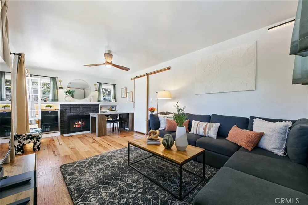 719 Columbia Place Torrance, CA 90501