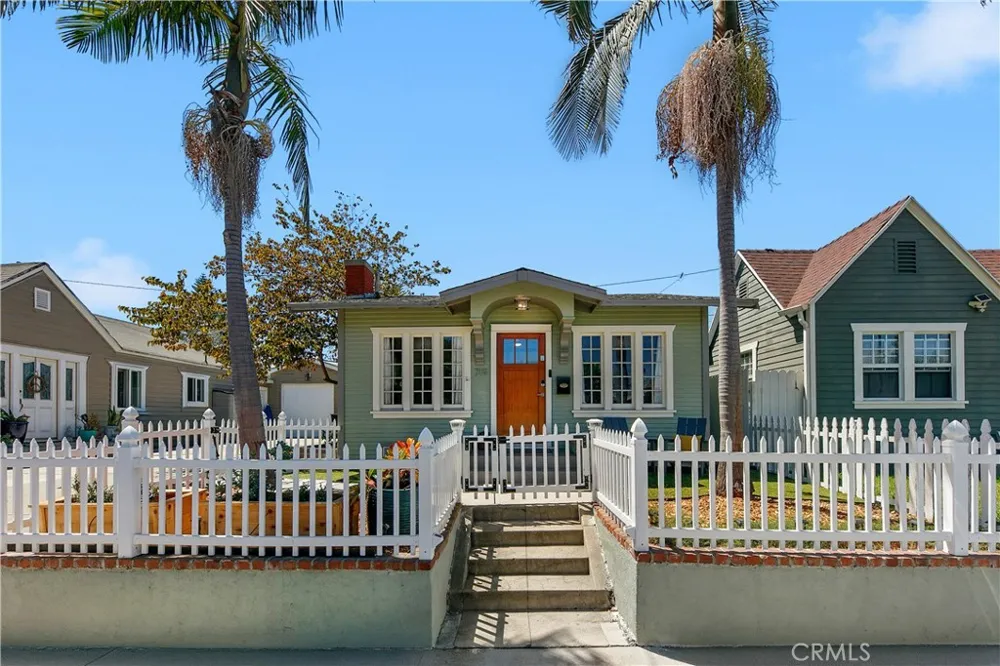 719 Columbia Place Torrance, CA 90501