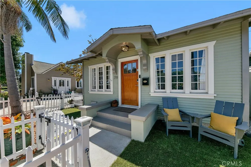 719 Columbia Place Torrance, CA 90501