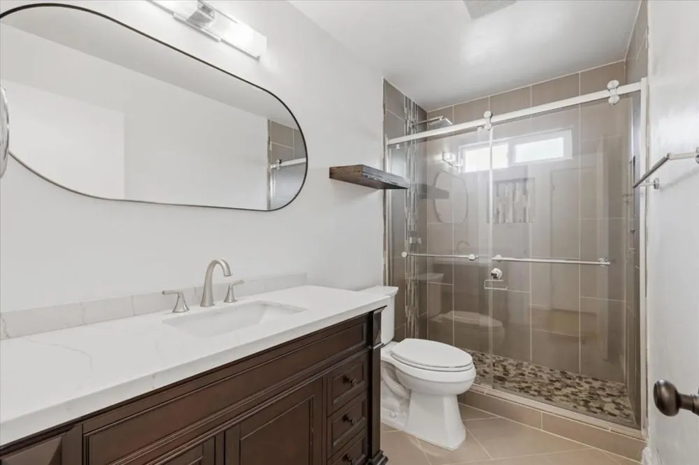 653 San Benito Avenue Menlo Park, CA 94025