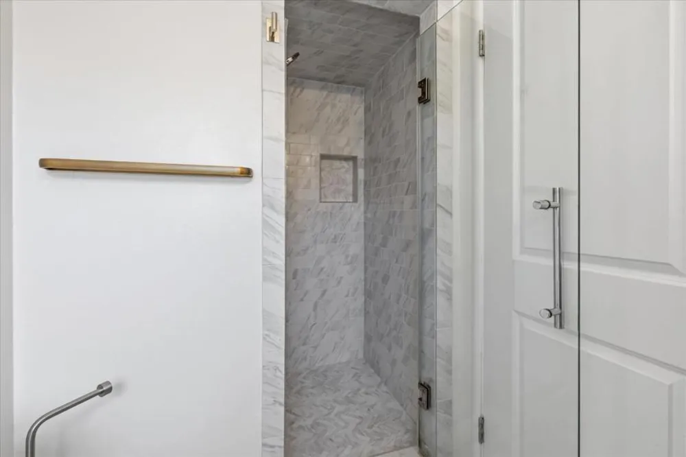 653 San Benito Avenue Menlo Park, CA 94025