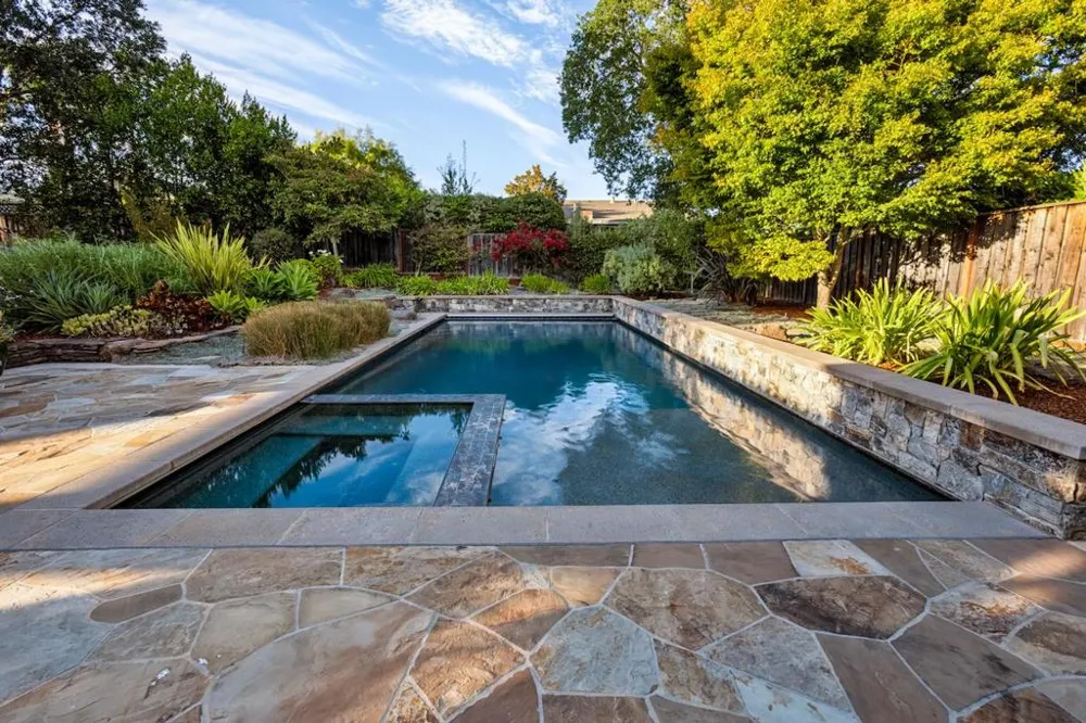 1273 Windimer Drive Los Altos, CA 94024