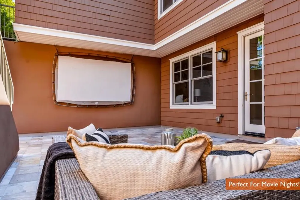 1273 Windimer Drive Los Altos, CA 94024