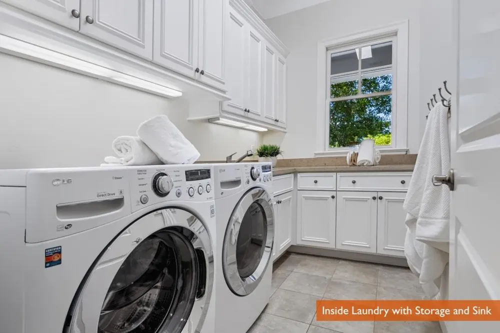 1273 Windimer Drive Los Altos, CA 94024