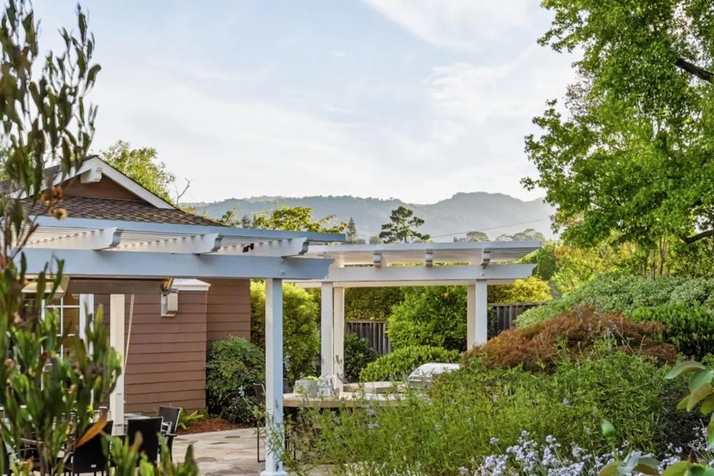1273 Windimer Drive Los Altos, CA 94024