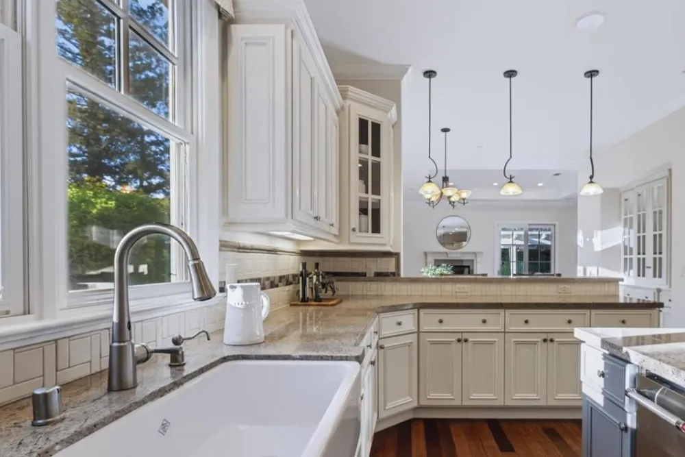 1273 Windimer Drive Los Altos, CA 94024