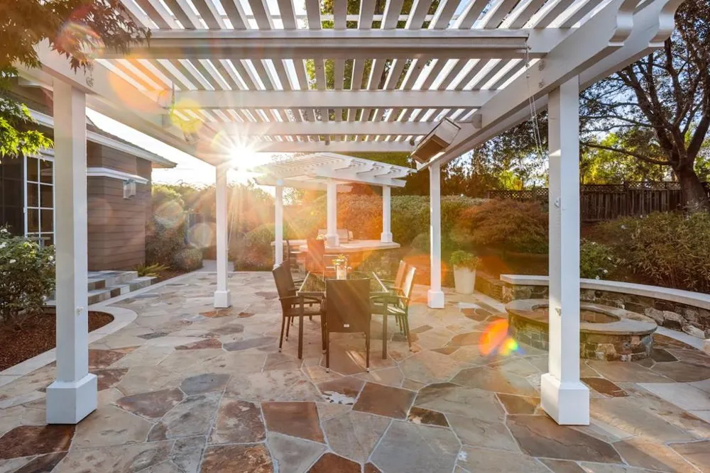 1273 Windimer Drive Los Altos, CA 94024