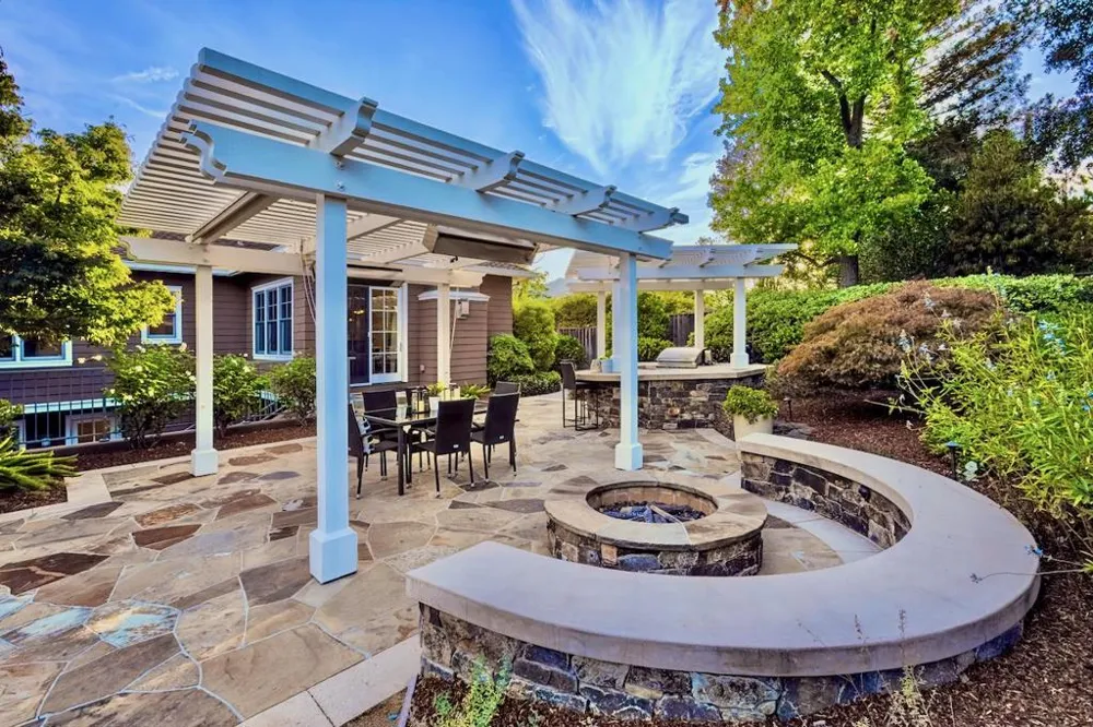 1273 Windimer Drive Los Altos, CA 94024