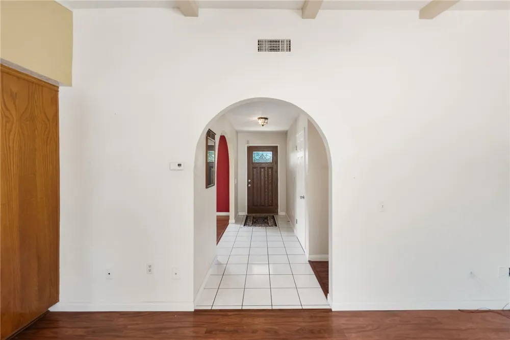 1732 E Mission Road Fallbrook, CA 92028