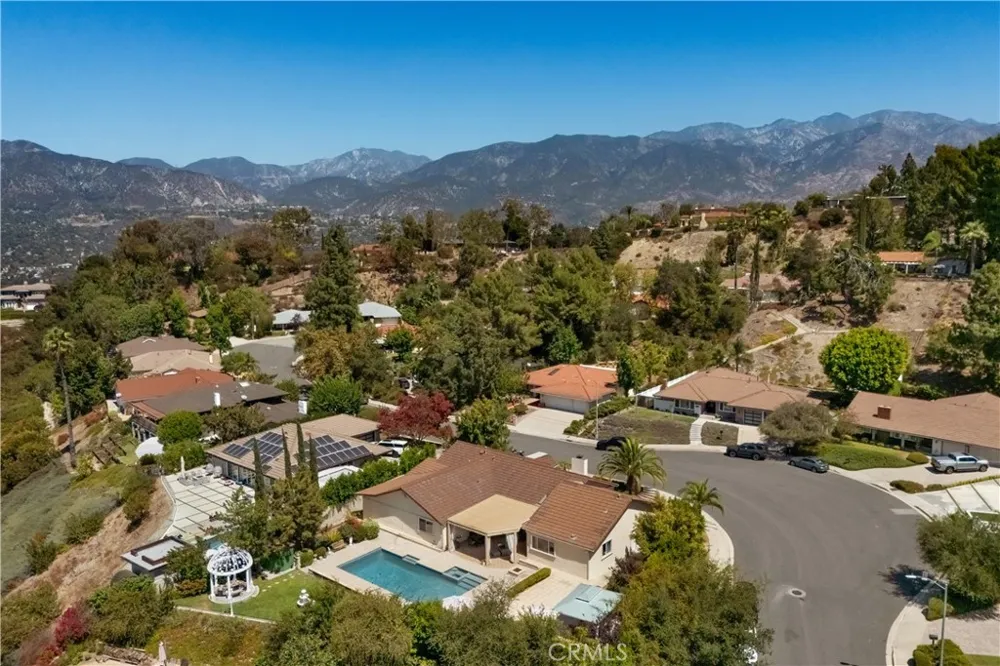 3851 Karen Lynn Drive Glendale, CA 91206