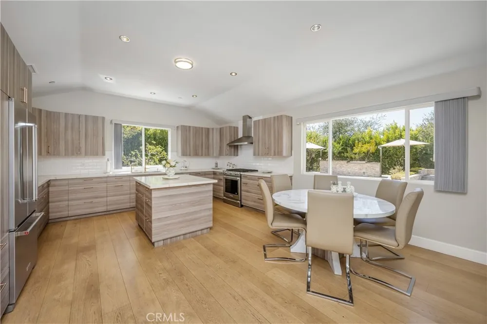 3851 Karen Lynn Drive Glendale, CA 91206