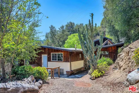 2519 Horse Shoe Canyon Road
