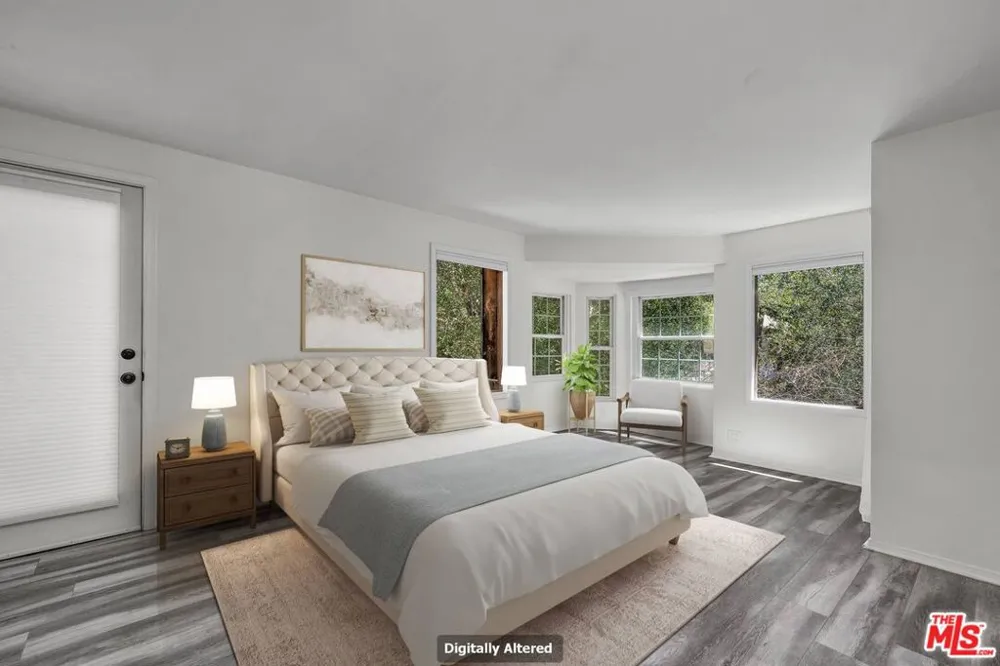 2519 Horse Shoe Canyon Road Los Angeles, CA 90046