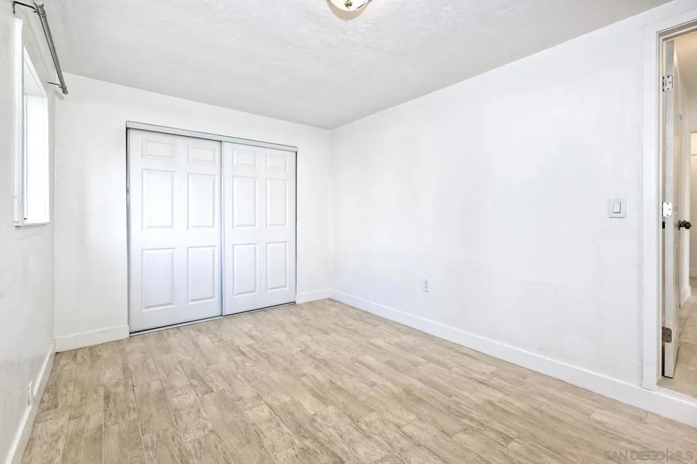 905 W Washington Ave El Cajon, CA 92020
