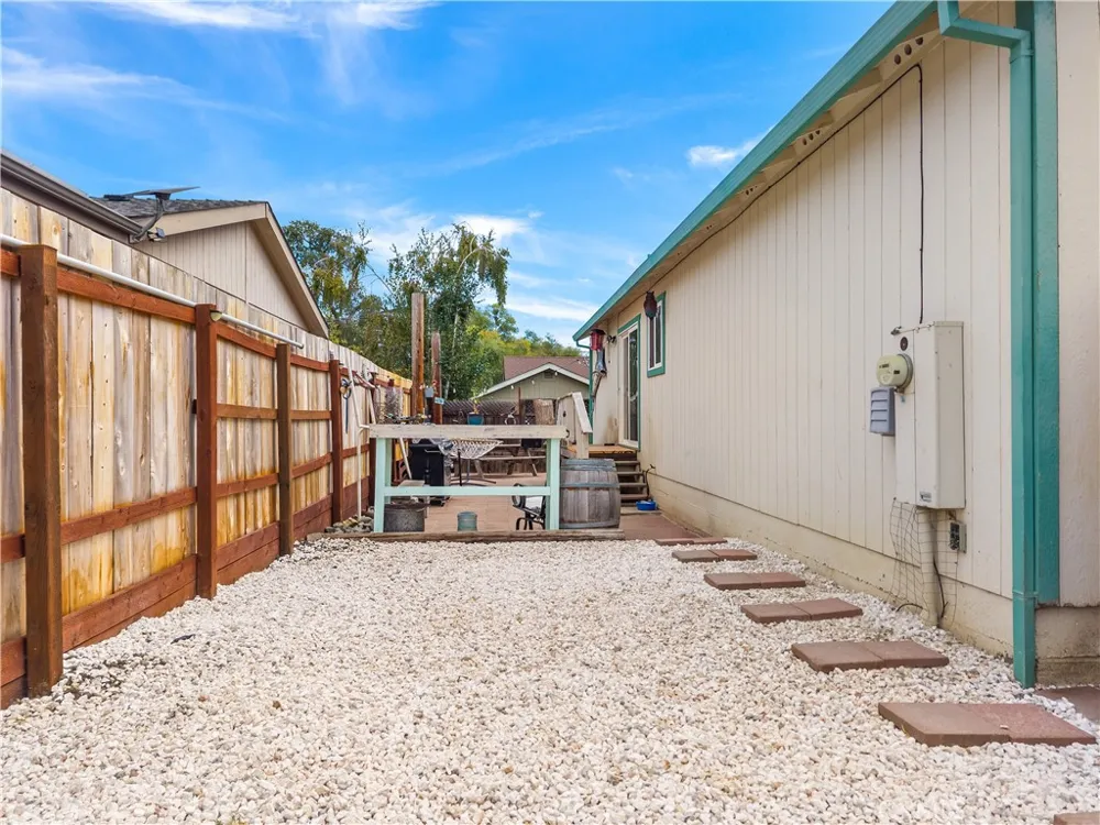 130 Island View Lakeport, CA 95453