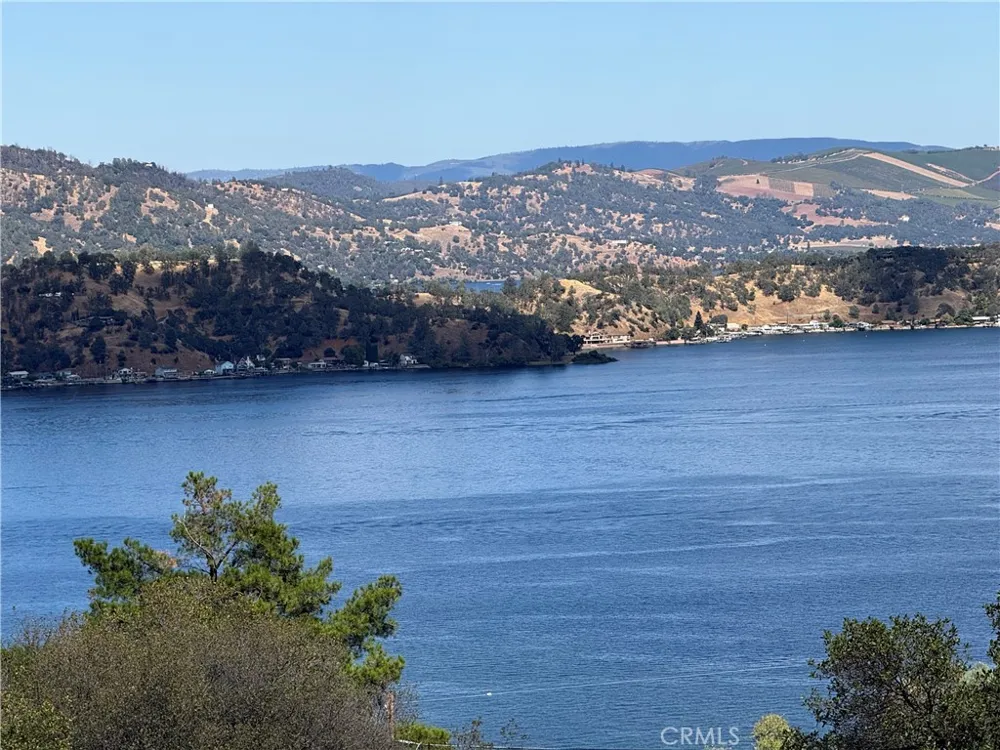 3337 Riviera West Kelseyville, CA 95451