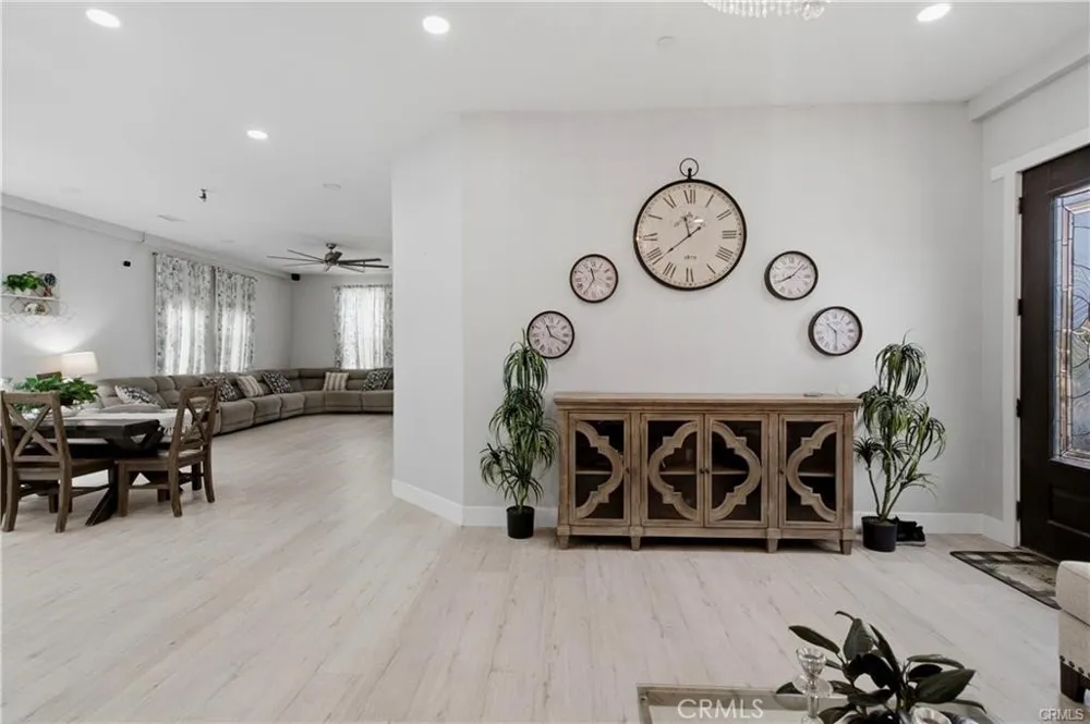 13225 Mountain Pinon Hills, CA 92372