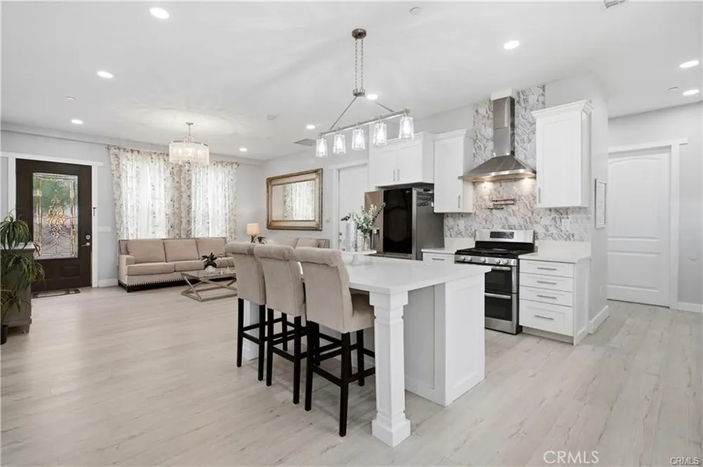 13225 Mountain Pinon Hills, CA 92372