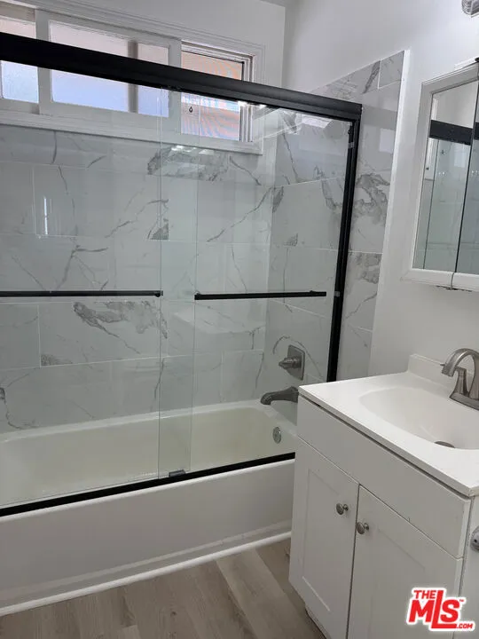 1470 S Sherbourne Drive #4 Los Angeles, CA 90035