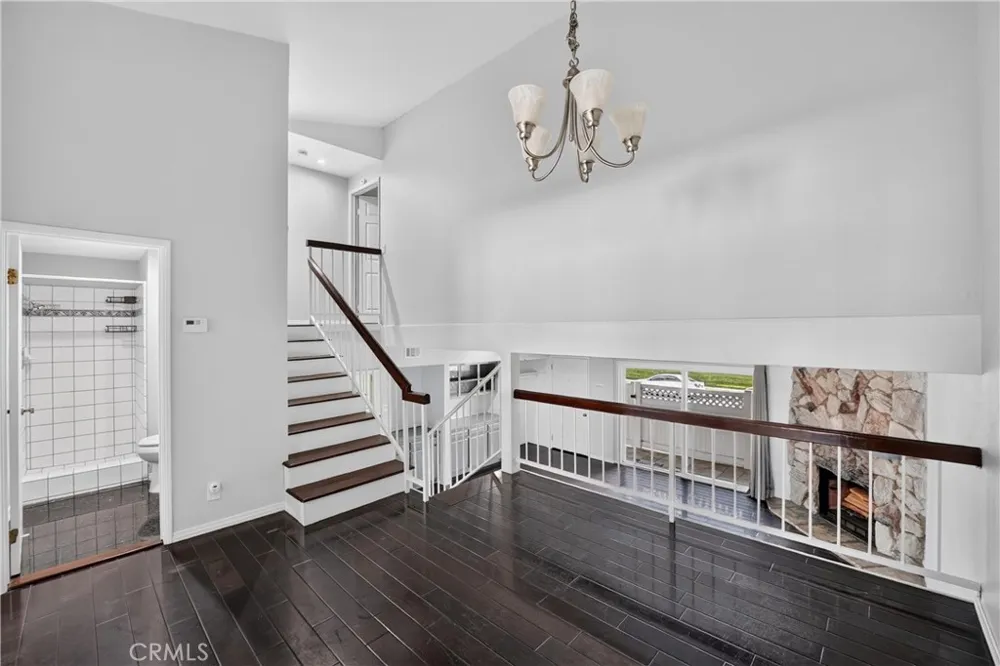 2105 Derek #3 Fullerton, CA 92831