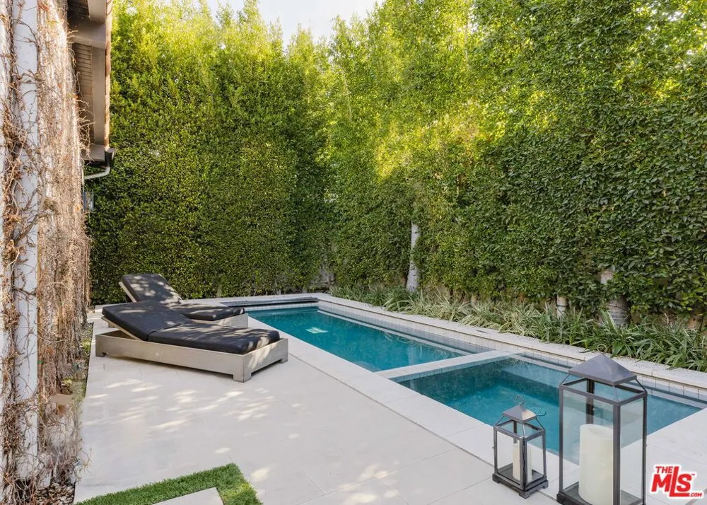 408 Westbourne Drive Los Angeles, CA 90048