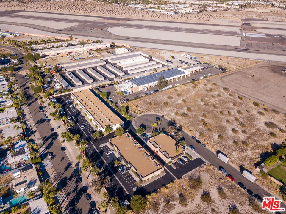 555 Commercial Road #6 Palm Springs, CA 92262